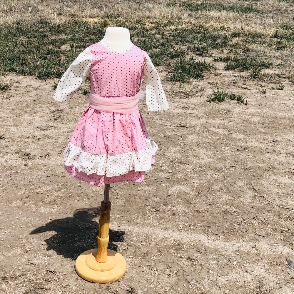 Scottsdale tea party, 50s,bubblegum, pink and white poka dot only 3 left
